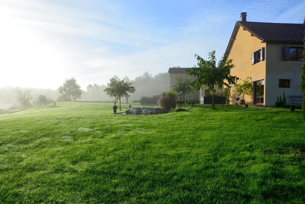 Villa Domaine Des Ormeaux Ajat Exterior foto